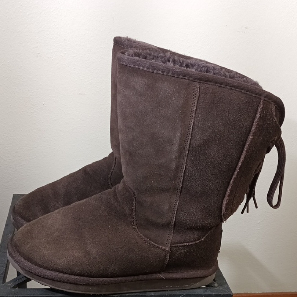Women's Size 8 Boo Roo Lace-Back  Cozy Brown Suede Women's Boots